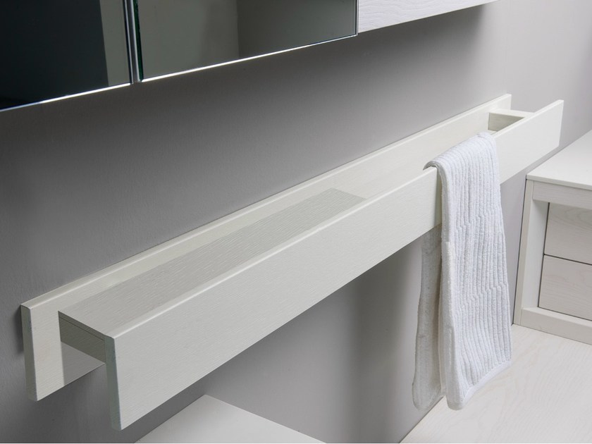 ALASKA | Towel rack