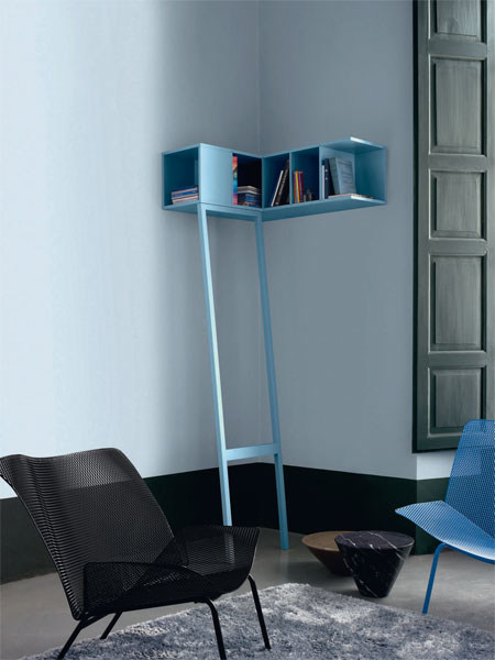 ETAGÈRE DE COIN