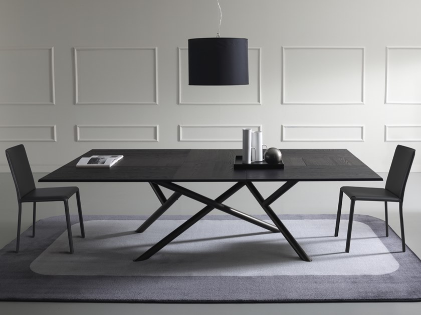 RANDOM | Wooden table